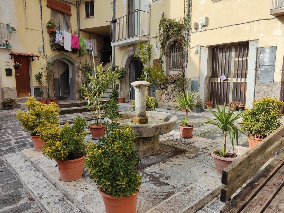 Lafuntanella45 Casa Vacanze Isernia Buitenkant foto