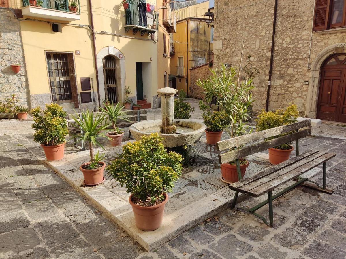 Lafuntanella45 Casa Vacanze Isernia Buitenkant foto